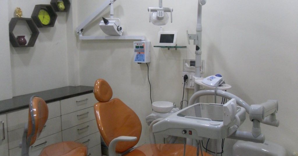 Best Dental Implant Center in Vashi